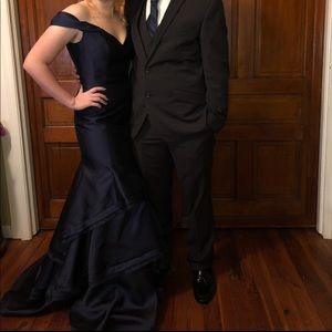 Elegant Navy Blue Prom Dress